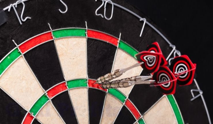 Dart board with 180 score