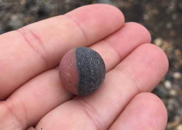 Battery-Park-Delaware-Beach-Marble Red and Black marble tumbled by the sea