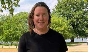 Laura Greve, Betting System Reviewer